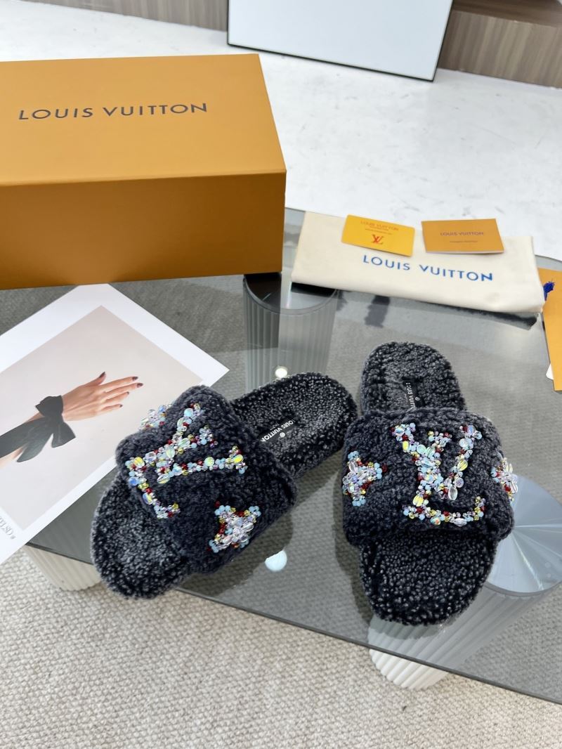 Louis Vuitton Slippers